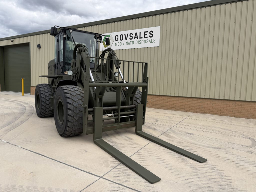 Caterpillar 928H / IT28 Rough Terrain Forklift - Govsales of mod surplus ex army trucks, ex army land rovers and other military vehicles for sale